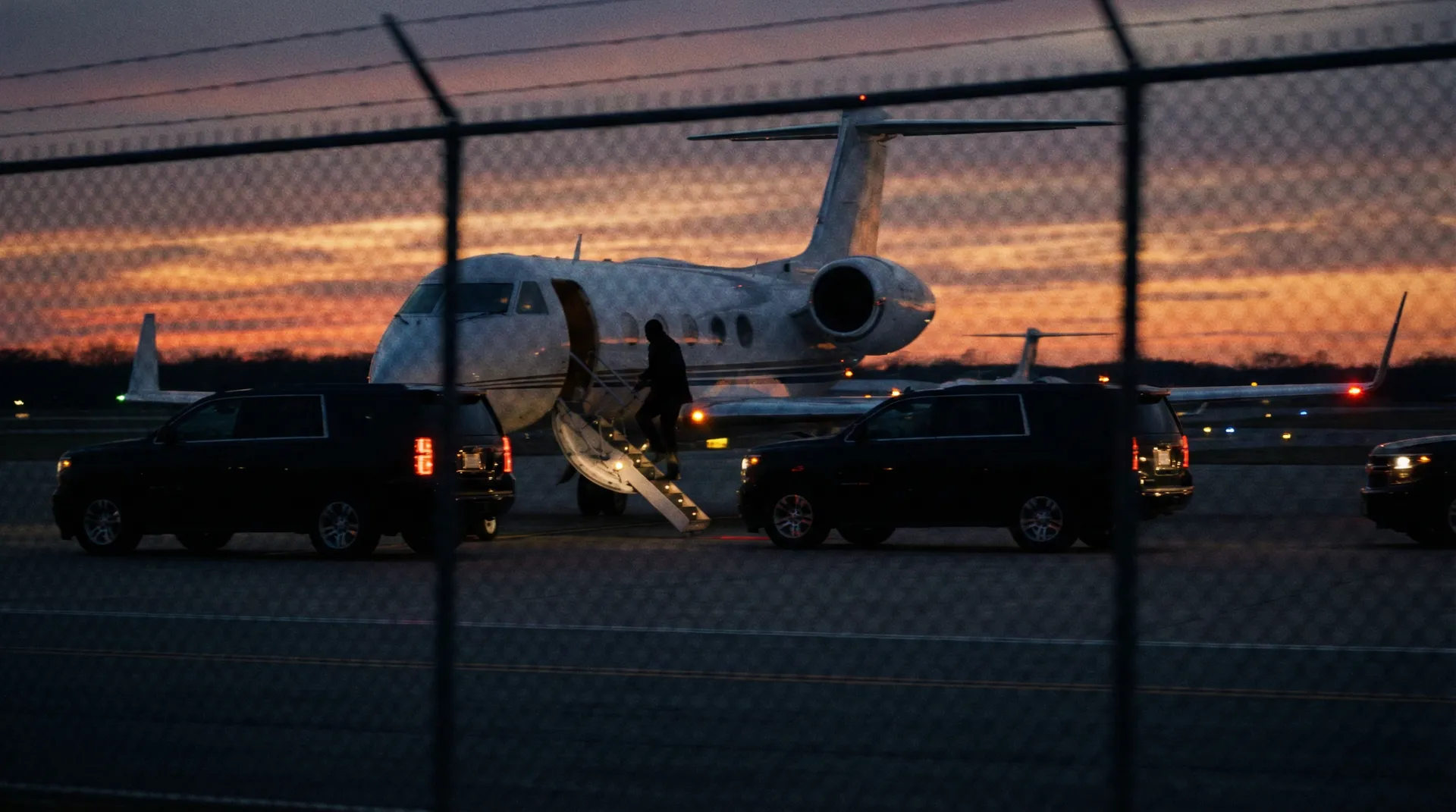拉斯维加斯娱乐城app - 机场私人飞机偷拍